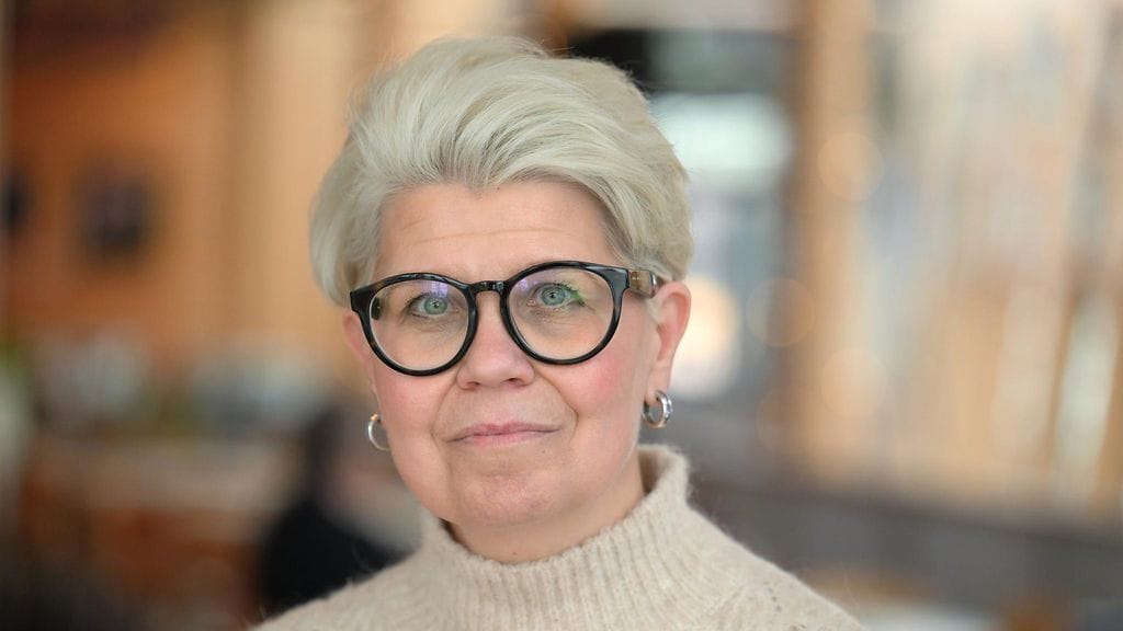 Hiihtoliiton puheenjohtaja Sirpa Korkatti sanoo, että MM-kisojen tarina Lahdessa ansaitsee jatkoa.