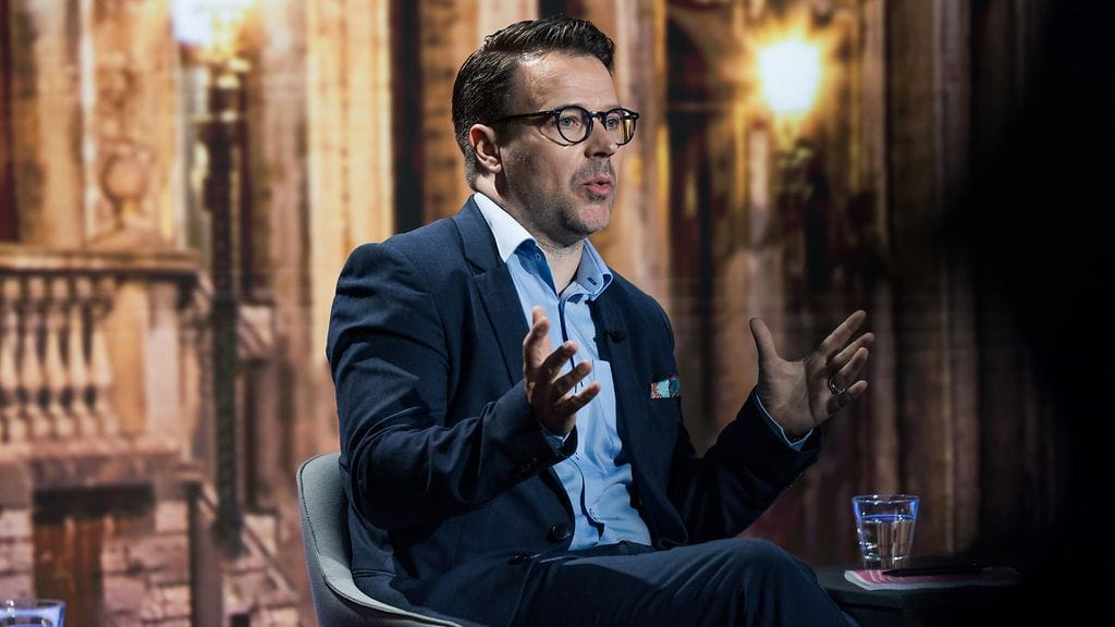 Ville Niinistön mielestä hallituspuolueiden osallistuminen 612-kulkueeseen Linnan juhlien sijaan on kansainvälisen tason skandaali. Arkistokuva.