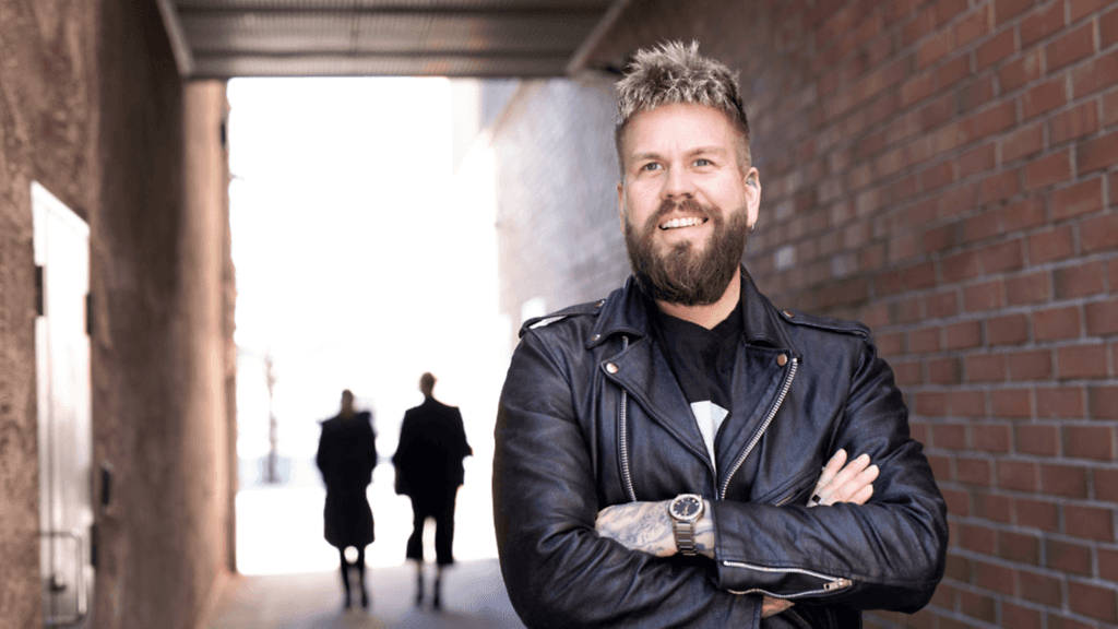 MAINOS Juhani kuvitus