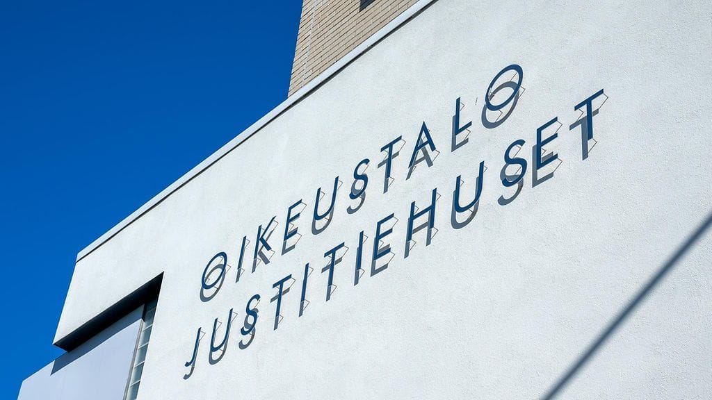 Asian käsittely alkoi Pohjanmaan käräjäoikeudessa torstaina ja jatkuu pääsiäisen jälkeen.
