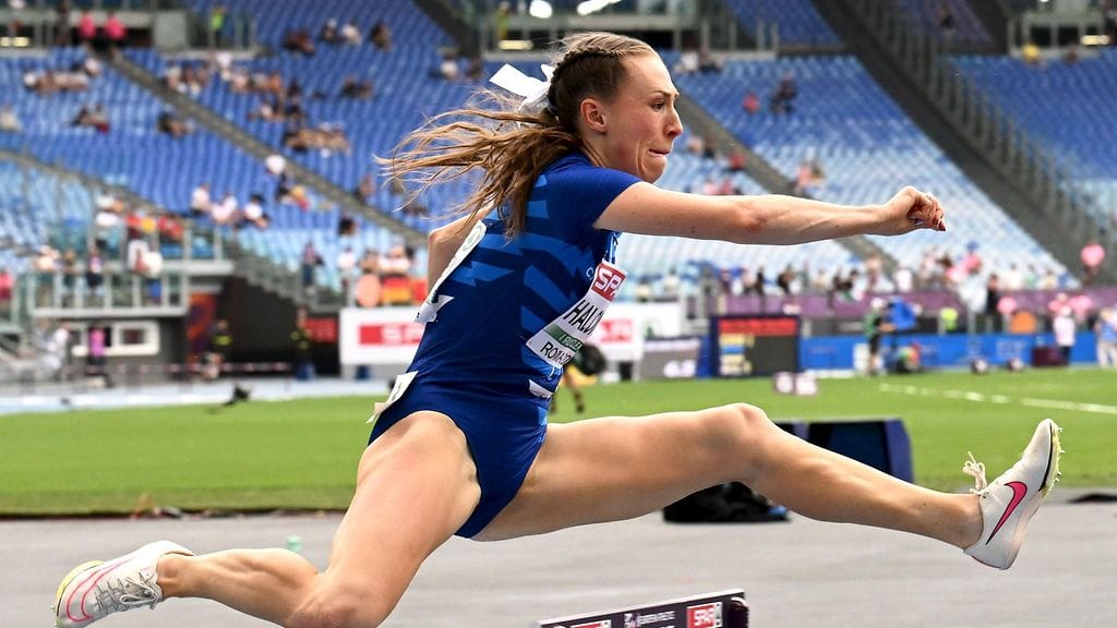 Kristiina Halonen aitoi EM-välierissä uransa toisiksi kovimman ajan.