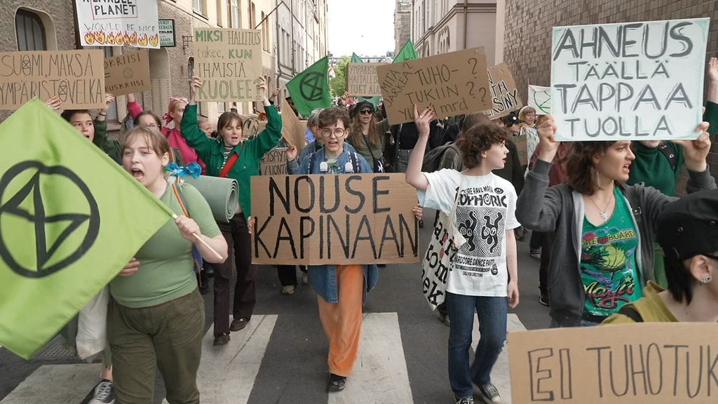 Oikeusoppineiden mukaan Elokapinan lakkauttamista olisi hyvin vaikeaa perustella.