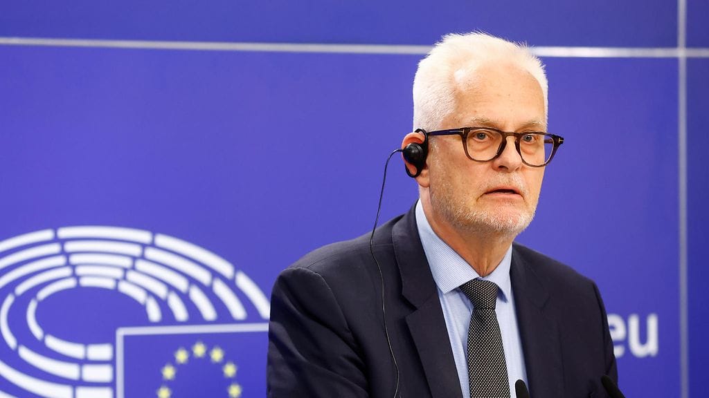 Kokoomuksen Petri Sarvamaa istui Euroopan parlamentissa vuosina 2012–2024.