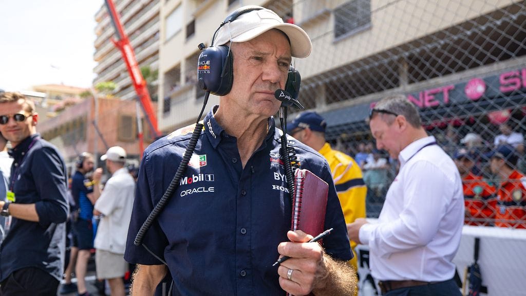 Adrian Newey on siirtymässä Ferrarin F1-tallin teknisen puolen johtajaksi.