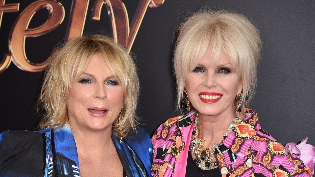 Jennifer Saunders ja Joanna Lumley tähdittivät takavuosien hittisarjaa