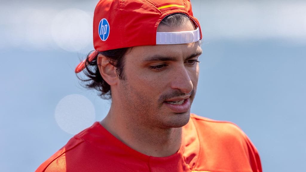 Carlos Sainzilta jäi Saudi-Arabian GP:n väliin umpilisäkkeen tulehduksen takia.