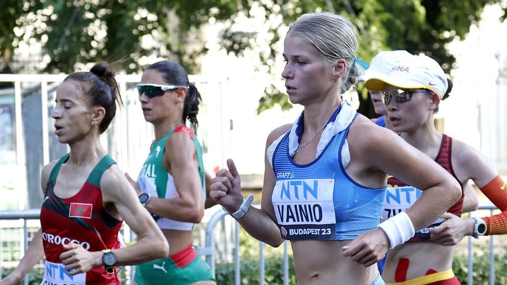 Alisa Vainio nousi 10 000 metrillä kaikkien aikojen tilastossa seitsemänneksi.