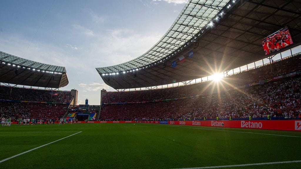 Puola ja Itävalta kohtasivat perjantaina Berliinin olympiastadionilla.