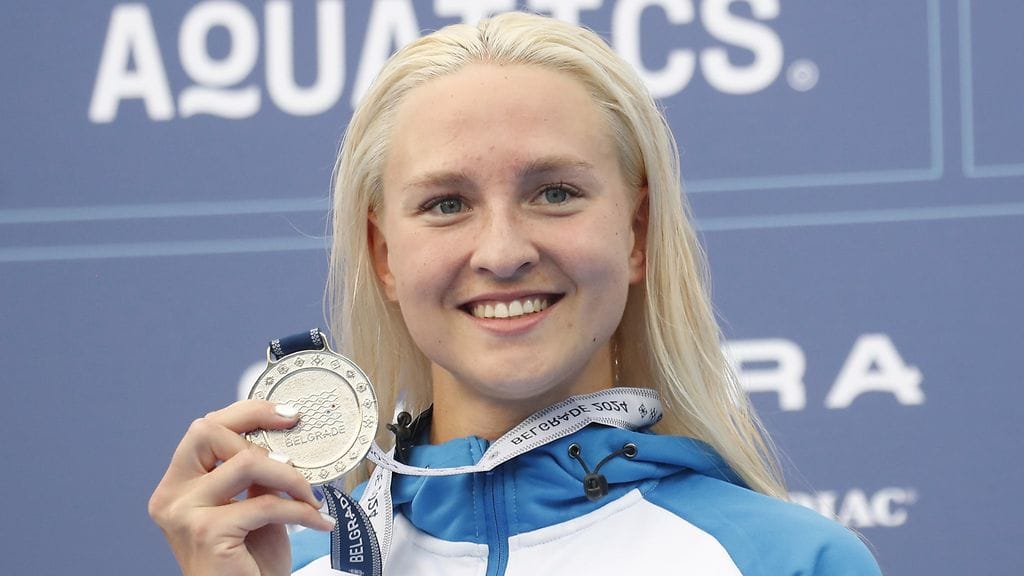 Veera Kivirinta ui EM-hopeaa 50 metrin rintauinnissa.
