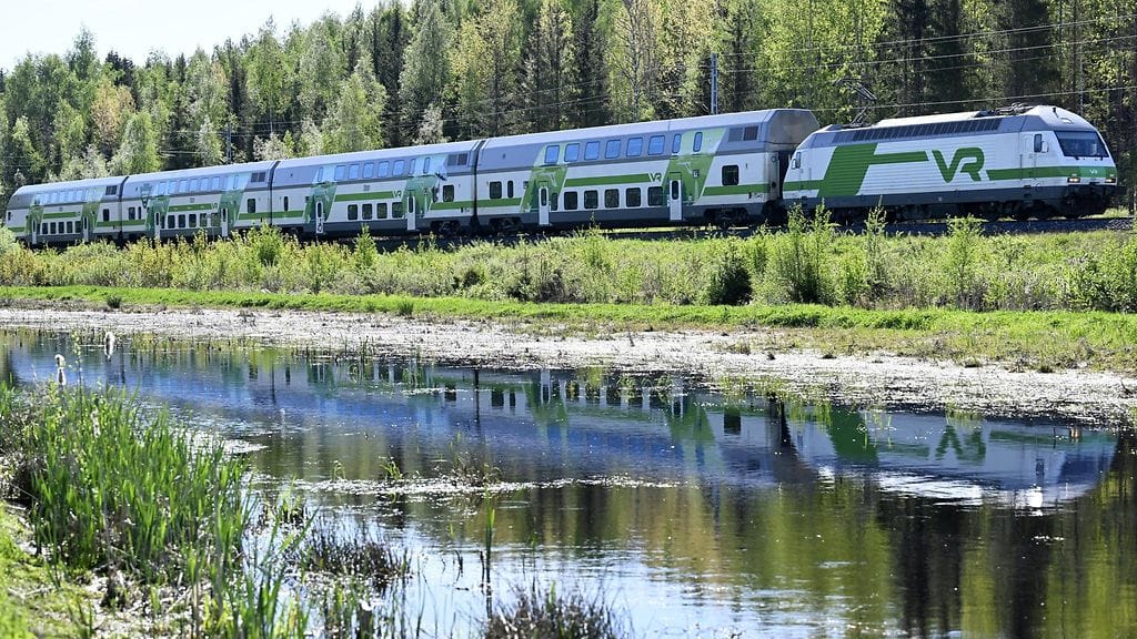 Katkon aikana kaikki Helsinki–Turku-välin kaukojunat korvataan busseilla. Kuvituskuva.