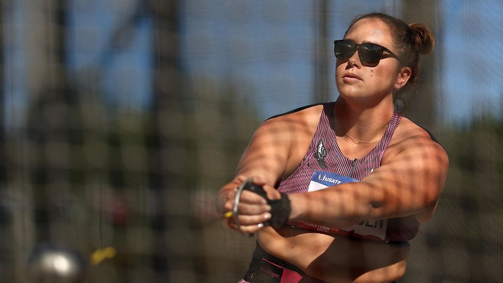 Brooke Andersenin tämän kauden aiemmat hurjat tulokset eivät auttaneet. Hän jäi Yhdysvaltojen mestaruuskilpailujen finaalissa ilman tulosta ja vaille olympiapaikkaa.