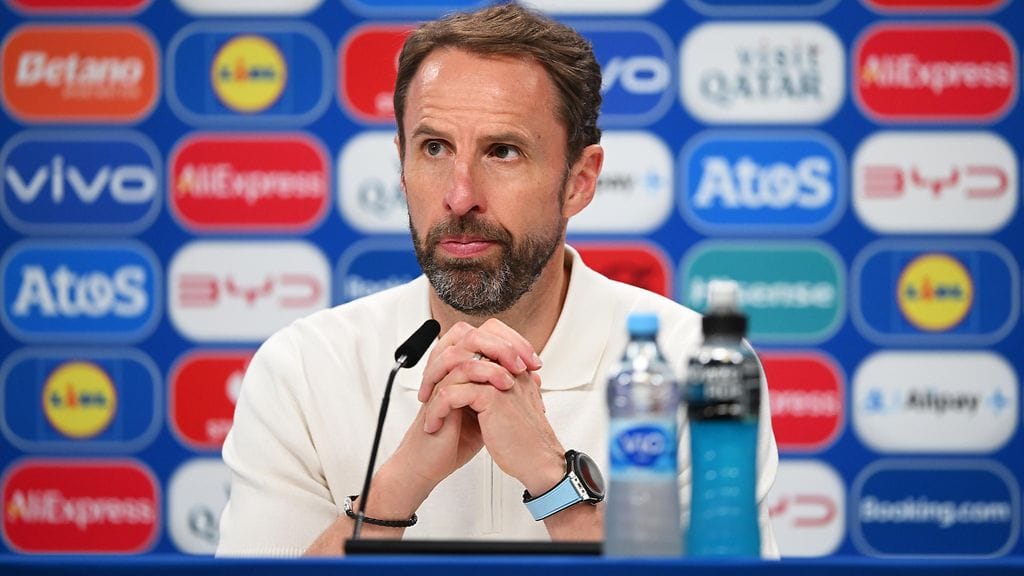 Gareth Southgaten asema Englannin päävalmentajana on käymässä tukalammaksi.