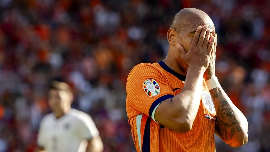 Hollanti päästi historiallisen oman maalin.