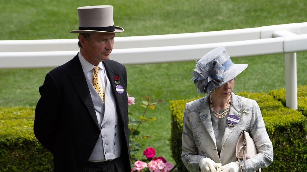 prinsessa Anne sir tim AOP