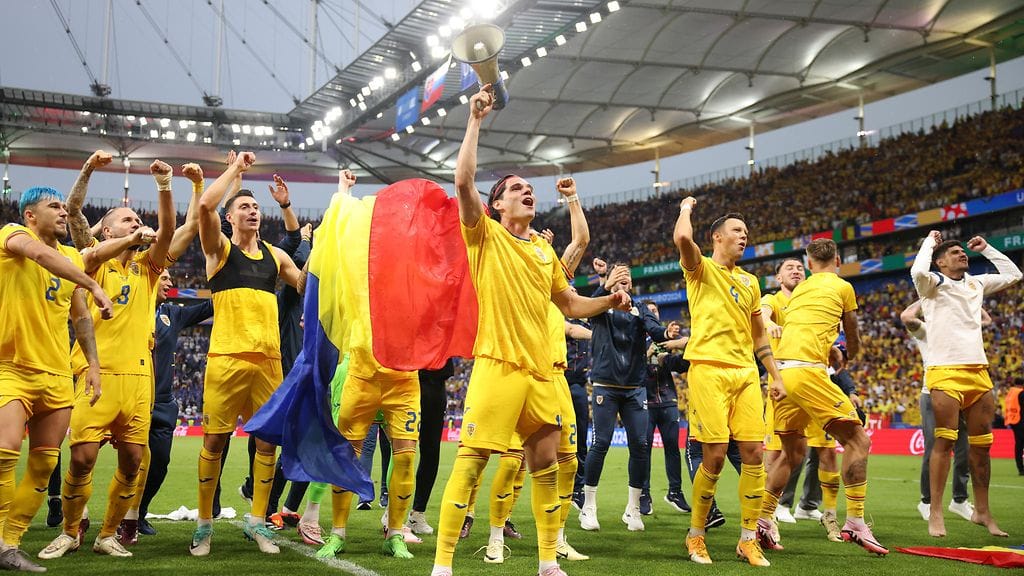 Romania otti E-lohkon voiton 1-1-tasapelillä Slovakiaa vastaan.