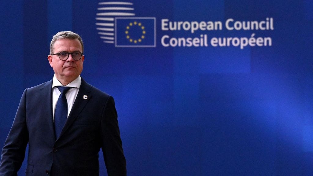 Orpo kommentoi asiaa aamuyöllä Brysselissä sen jälkeen, kun poliittiset johtajat pääsivät yhteisymmärrykseen nimityspaketista.