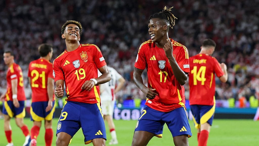 Espanja tanssahteli EM-kisojen kahdeksan parhaan joukkoon.