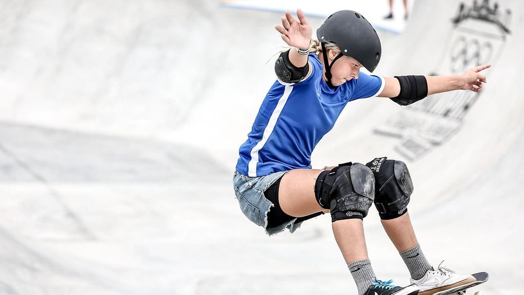 Heili Sirviö, 13, kisaa olympialaisissa.