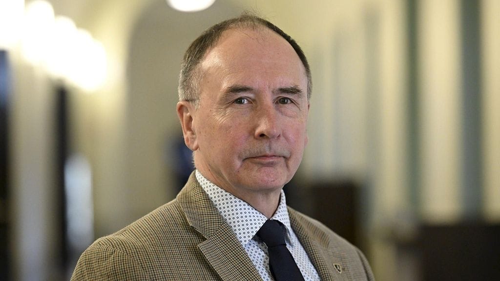 Pekka Toveri: "Miksi Venäjä himmailisi, kun länsi ei tee mitään?"