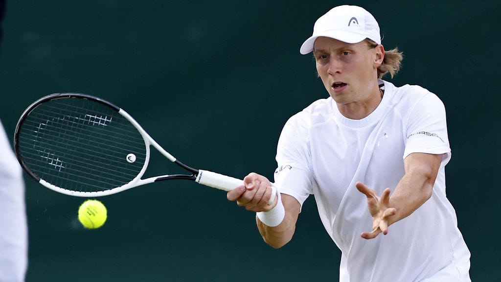 Emil Ruusuvuori teki kovan tempun Wimbledonin grand slam -turnauksessa.