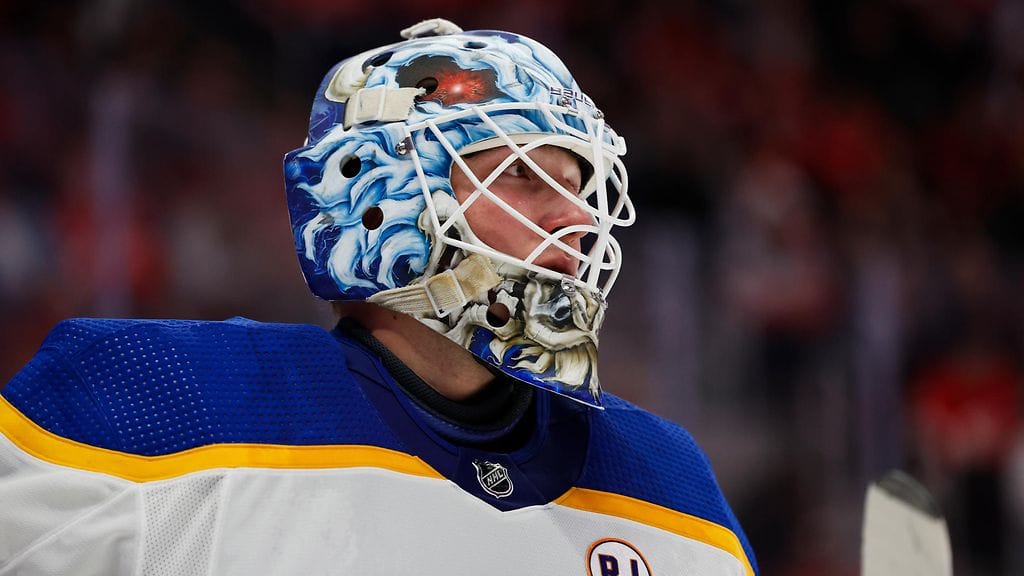 Ukko-Pekka Luukkonen on torjunut Buffalon maalilla vuodesta 2020-2021 alkaen.