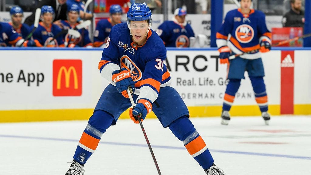 Otto Koivula on pelannut NHL:ssä 28 ottelua.