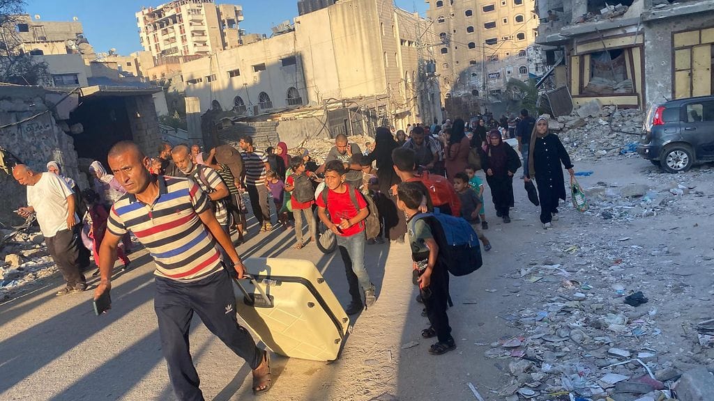 Siviilit evakuoituvat Gaza Citystä heinäkuussa 2024