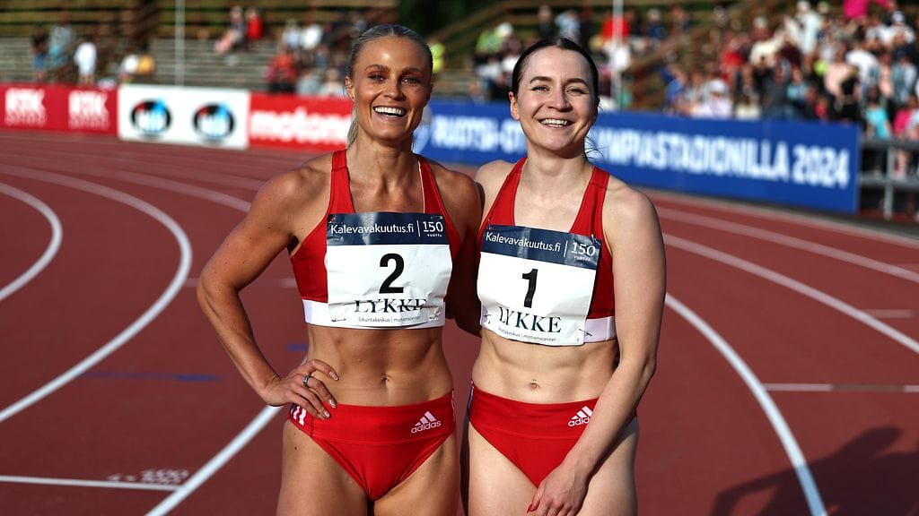 Lotta Harala (vas.) ja Reetta Hurske olivat huippuvauhdissa Sveitsissä.