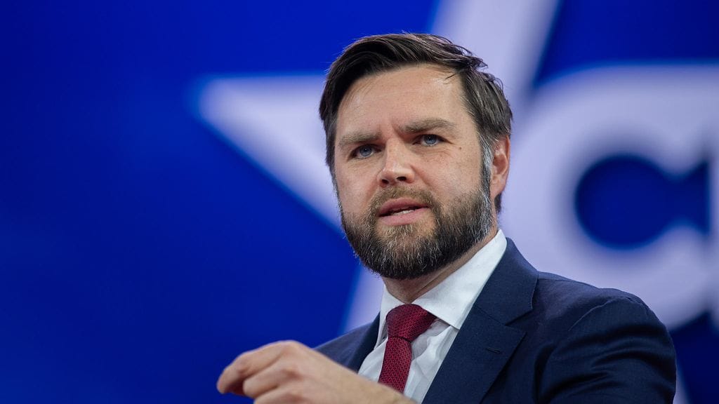 Mediatietojen perusteella varapresidentti eikä hänen perheensä ollut kotona tapahtumahetkellä.