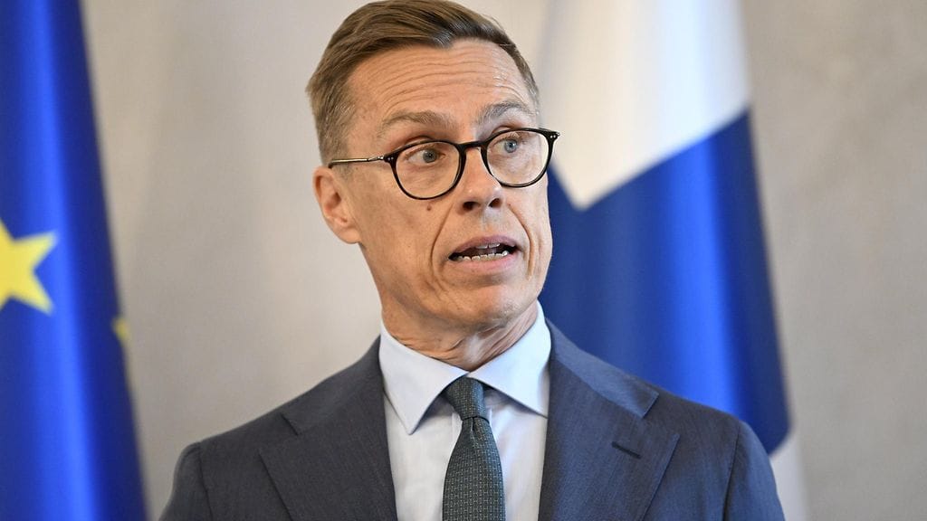 Presidentti Alexander Stubb Presidentinlinnassa 5. heinäkuuta