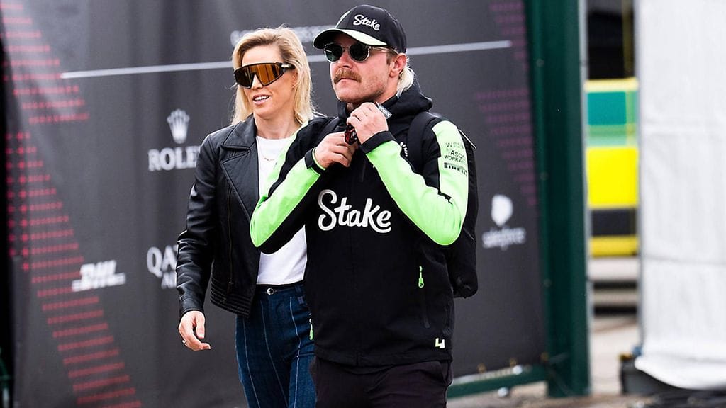 Valtteri Bottaksen viikset olivat luonnollisessa sävyssään vielä edellisessä kisassa Britanniassa.