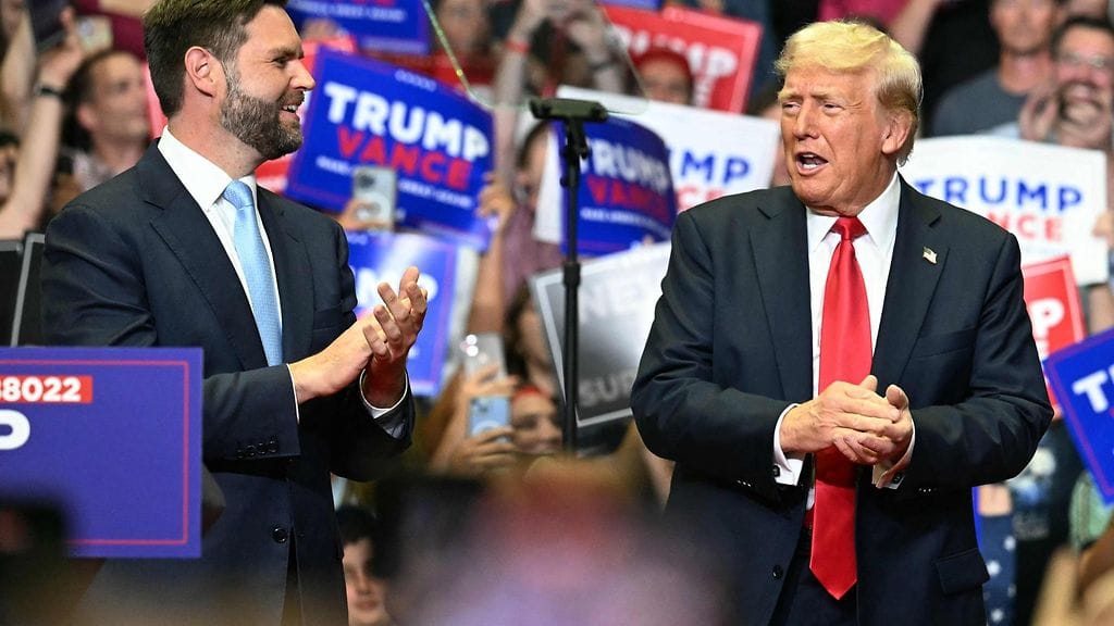 Republikaanien presidenttiehdokas Donald Trump ja varapresidenttiehdokas J. D. Vance.