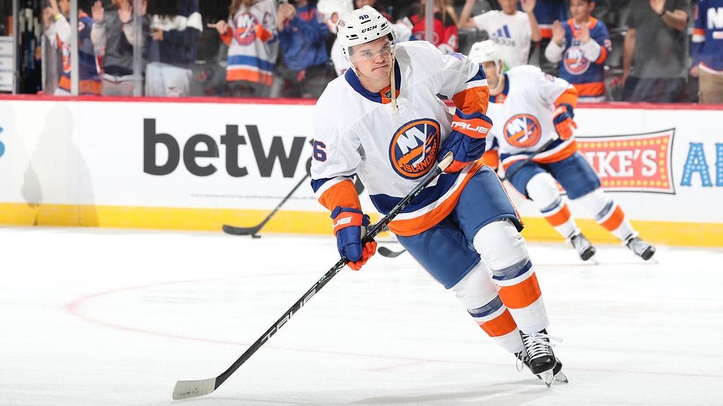 Karson Kuhlman, 28, siirtyi yksivuotisella sopimuksella SM-liigassa pelaavaan Lukkoon.