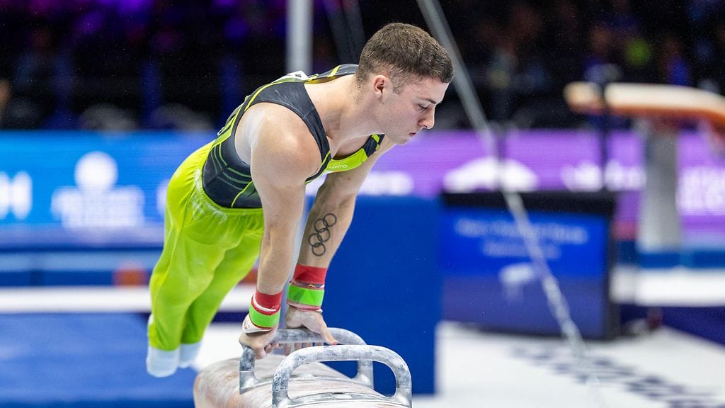 Rhys McClenaghan laittoi itsensä likoon.