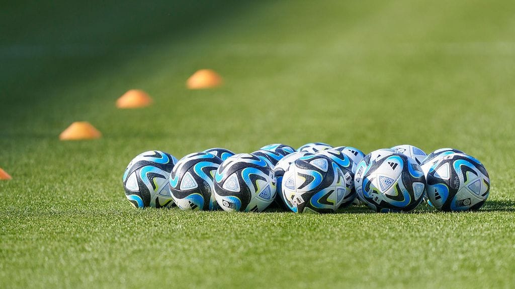 Uuden-Seelannin naisten jalkapallomaajoukkueen harjoituksia häirittiin dronella.