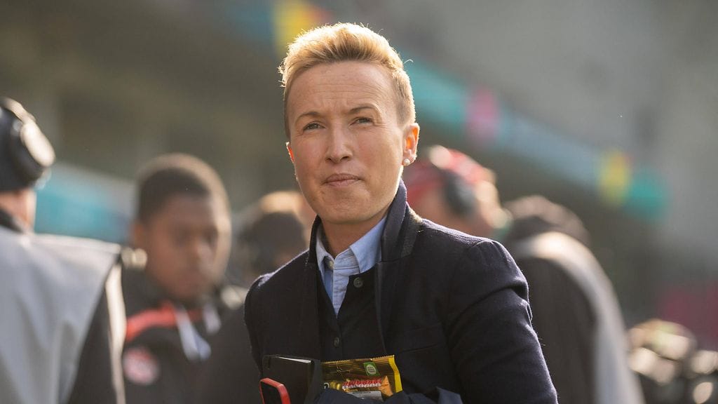 Kanadan päävalmentaja Bev Priestman passitettiin kotimaahan vakoiluskandaalin takia.