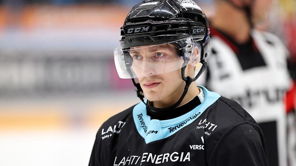 Iikka Kangasniemi palaa SM-liigaan.