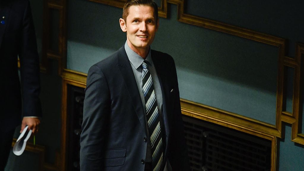 Wallinheimo sanoo haastattelussa, ettei edes hallintoneuvostolla ole tarkkaa tietoa yhtiön kaikista kuluista.