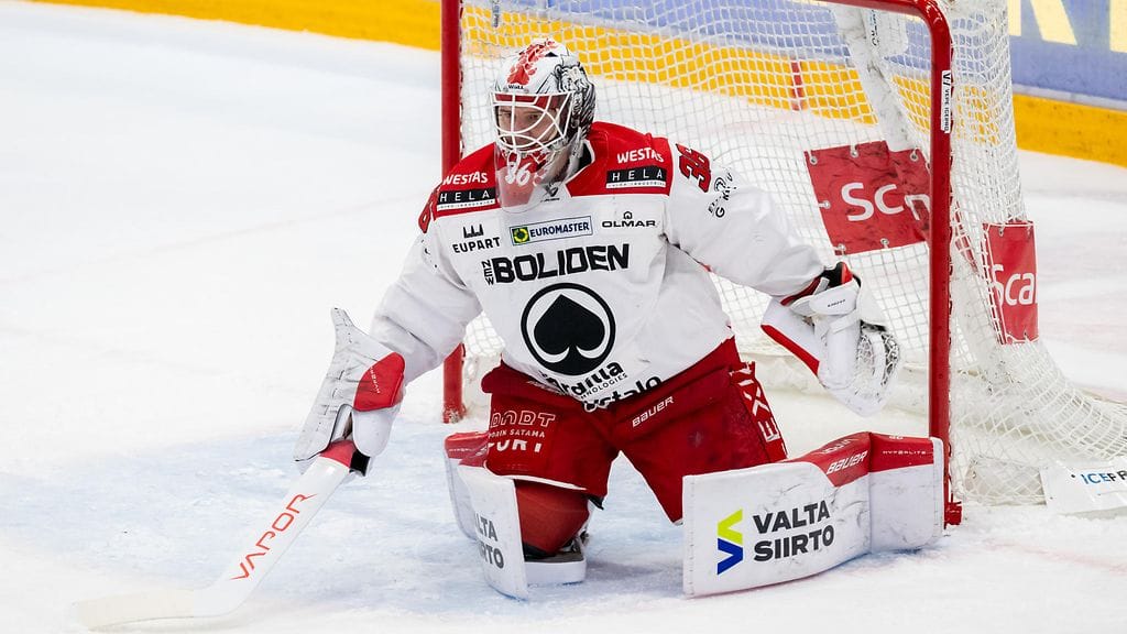 Karolus Kaarlehdolle etsitään uutta seuraa.