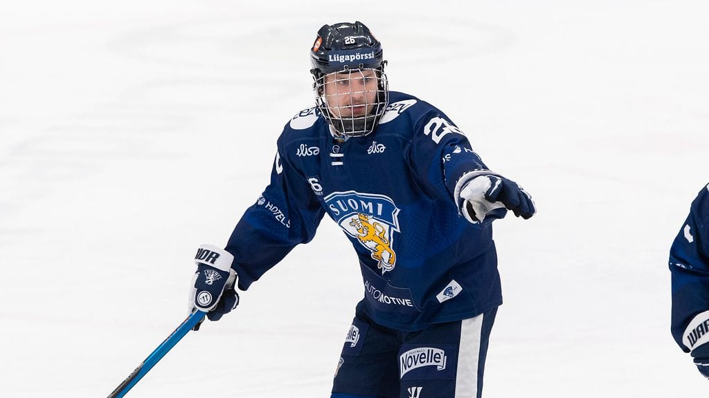 Emil Kuusla maalasi kahdesti Nuorten Leijonien 5–3-voitossa.