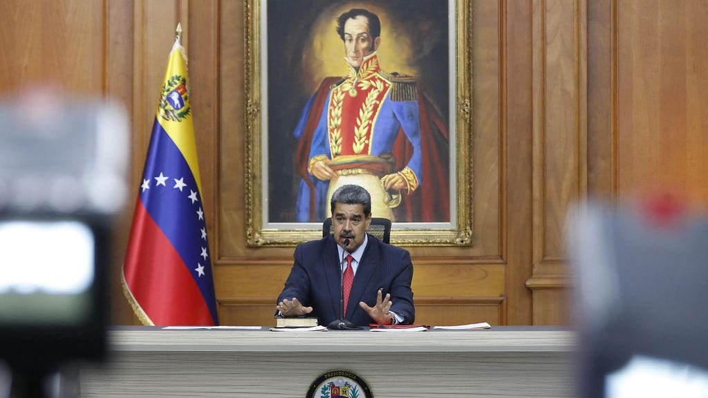 Venezuelassa on usein sähkökatkoksia, joita hallinto toistuvasti väittää maata itsevaltaisesti johtavan presidentti Nicolas Maduron (kuvassa) syrjäyttämiseen tähtääviksi juoniksi.