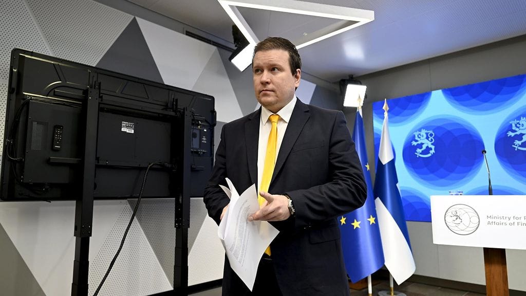 Rantasen mukaan Tavio on sanonut seksuaalivähemmistön oikeuksiensa toteutumisen olevan  yksi syy siihen, miksi Suomi on maailman onnellisin maa.
