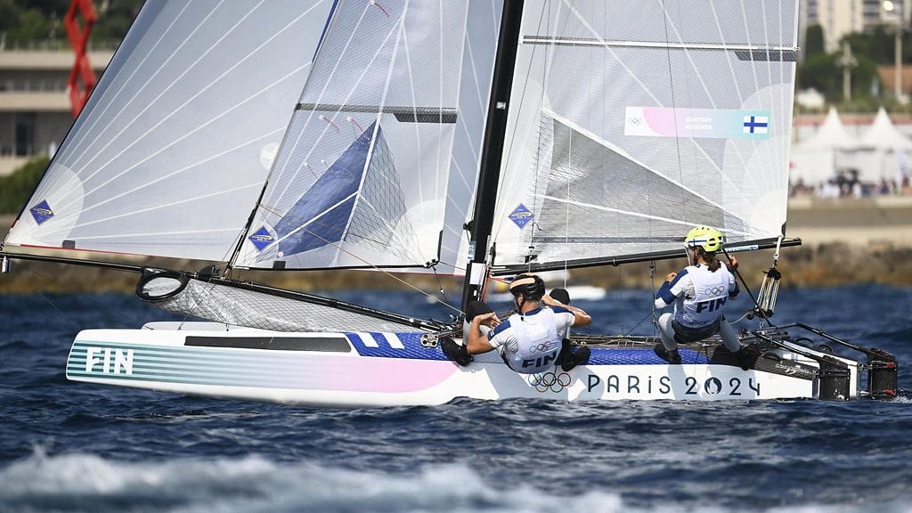 Myöskään Akseli Keskinen ja Sinem Kurtbay eivät yllä purjehdusmitaliin Pariisin olympialaisissa.