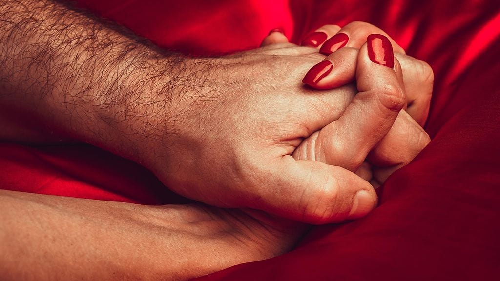 Pornotähden mielestä on vain oikein, että miehet hakevat nautintonsa kodin ulkopuolelta. Kuvituskuva.