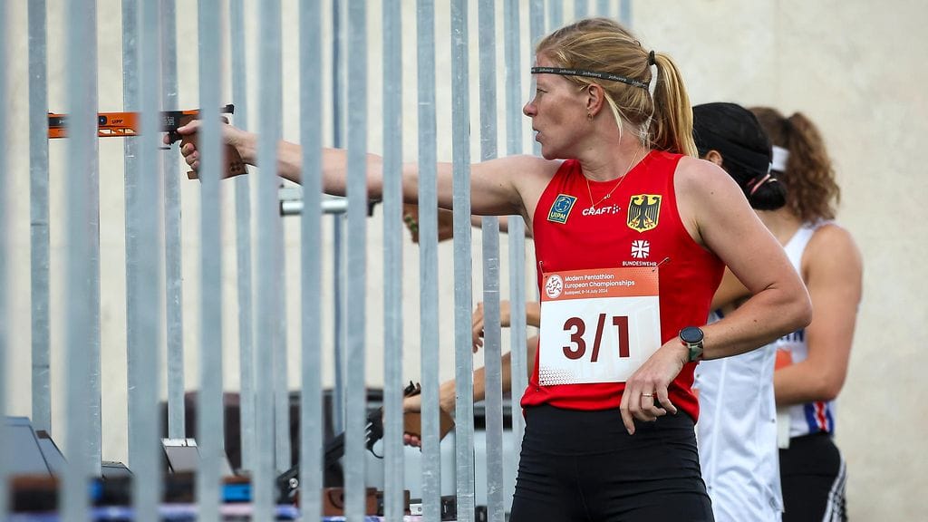 Annika Zillekens pääsi olympiafinaaliin kilpailijan vetäydyttyä.