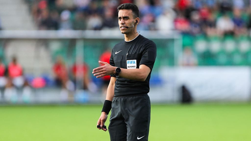 Mohammed Al-Emara keskeytti elokuussa pelatun ottelun katsomosta kantautuneen rasistisen huudon vuoksi.