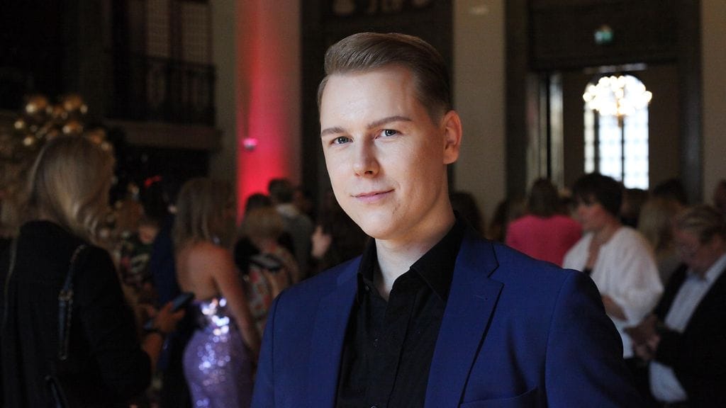 Valtteri Palin kertoo somessa, miten tapasi kumppaninsa.