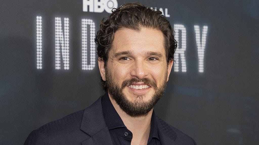 Jon Snowta näytellyt Kit Harington kokee olleensa väsynyt sarjan päätöskaudella.