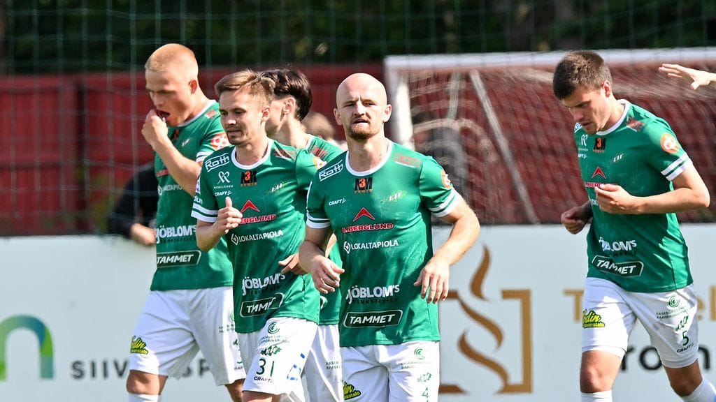 Veikkausliigaan täksi kaudeksi noussut EIF on syvissä vesissä.