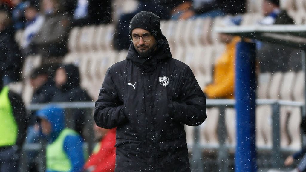 Bruno Romão irtisanoutui tehtävästään.